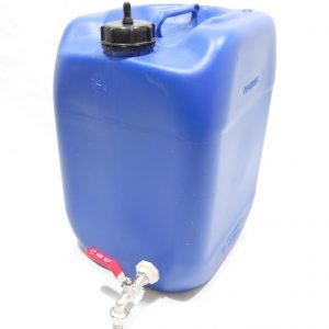 מיכל מים לשטח 20 ליטר צבע כחול עם ברז מתכת ונשם